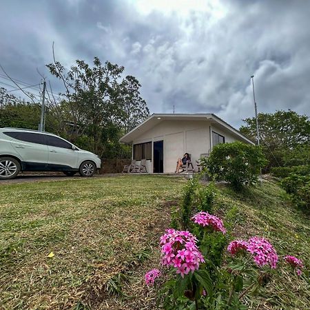 Casa Urraca, Magnifica Vista Al Oceano Pacifico Vila Monteverde Exterior foto